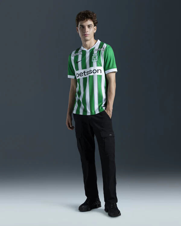 NIKE CAMISETA DE LOCAL HOMBRE 2026